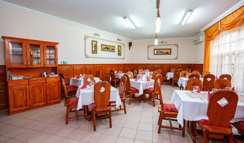 Major Panzi & tterem Hajdszoboszl - Karcsony (min. 3 j)