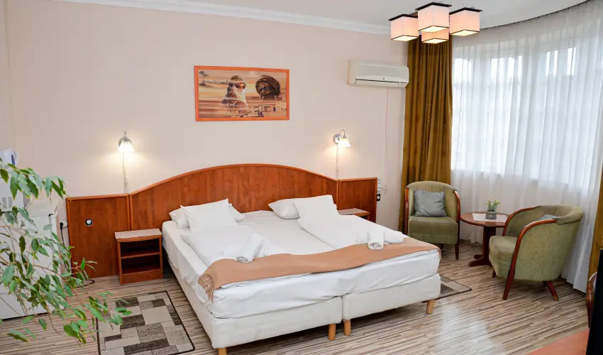 Major Panzi� & �tterem Hajd�szoboszl� - Kar�csony (min. 2 �j)