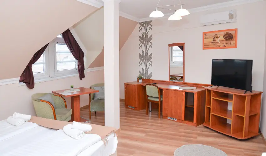 Major Panzi� & �tterem Hajd�szoboszl� - Kar�csony (min. 2 �j)