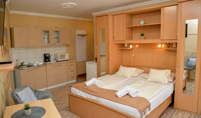 Major Panzi� & �tterem Hajd�szoboszl� - Kar�csony (min. 2 �j)