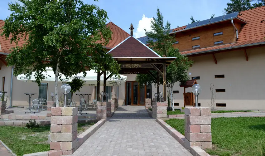 Malomkert Hotel Nagybrzsny - Karcsony