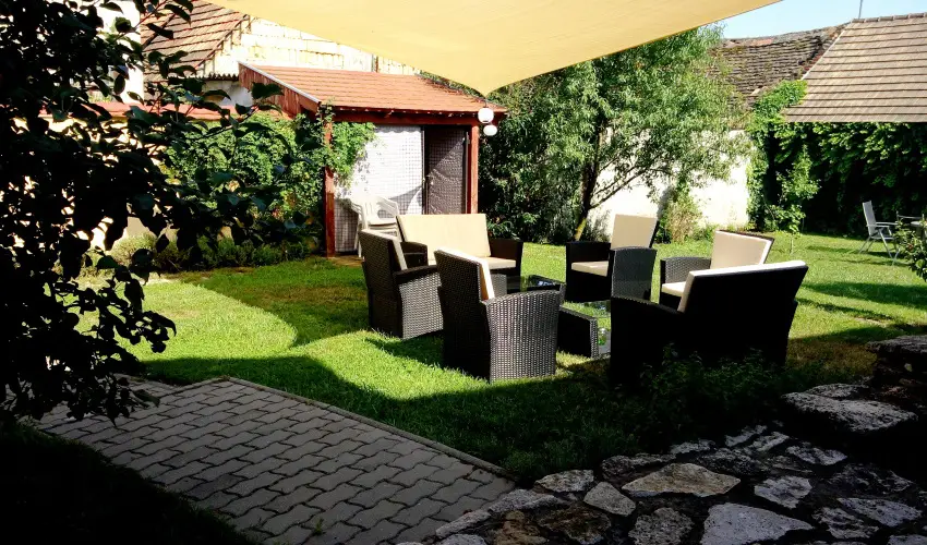 Malom-t Vendghz Tapolca - Karcsony (min. 2 j)