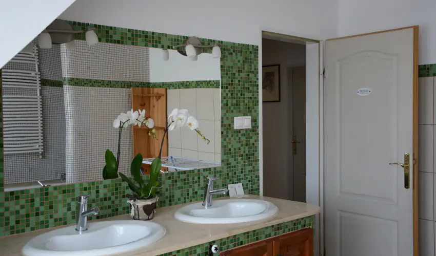 Malom-t Vendghz Tapolca - Karcsony (min. 2 j)