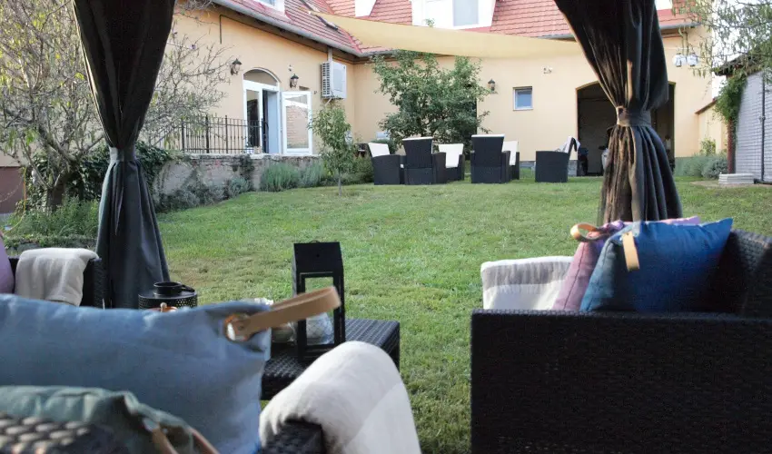 Malom-t Vendghz Tapolca - Karcsony (min. 2 j)