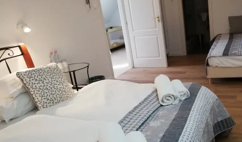 Malom-t Vendghz Tapolca - Karcsony (min. 2 j)