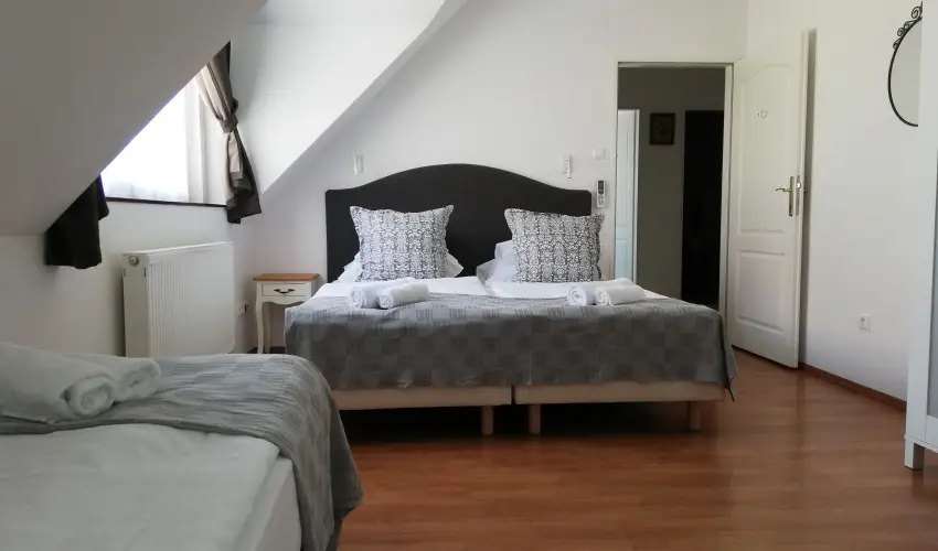 Malom-t Vendghz Tapolca - Karcsony (min. 2 j)