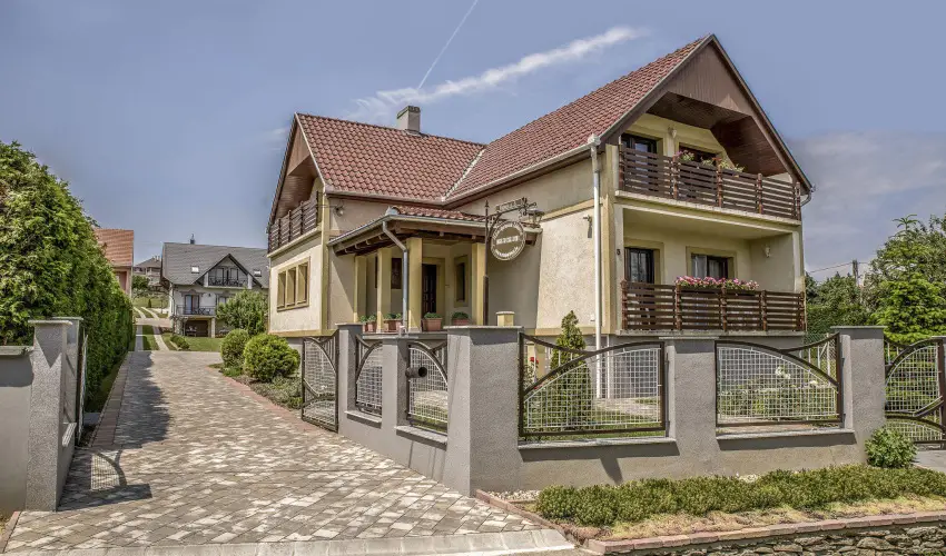 Mria Apartmanok Zalakaros - Karcsony (min. 3 j)