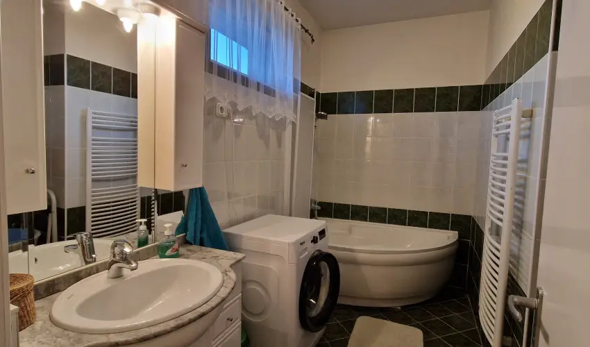 M�rk�i Vend�gh�z M�rk� - Kar�csony (min. 2 �j)