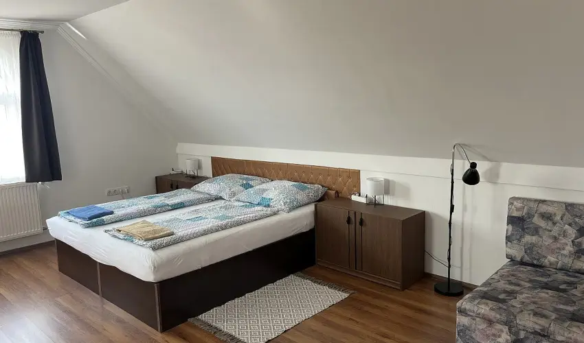 M�rk�i Vend�gh�z - kapu a Bakonyra M�rk� - Kar�csony (min. 2 �j)