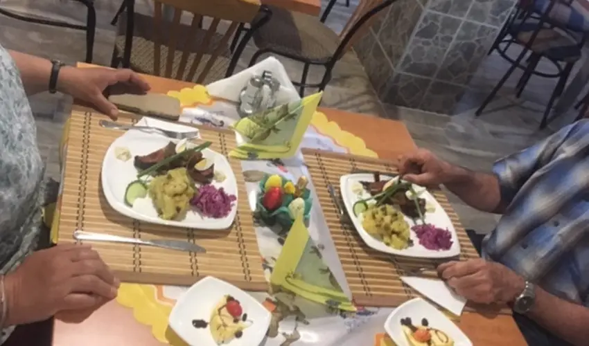 Mrvny Panzi Hajdszoboszl - Karcsony (min. 3 j)