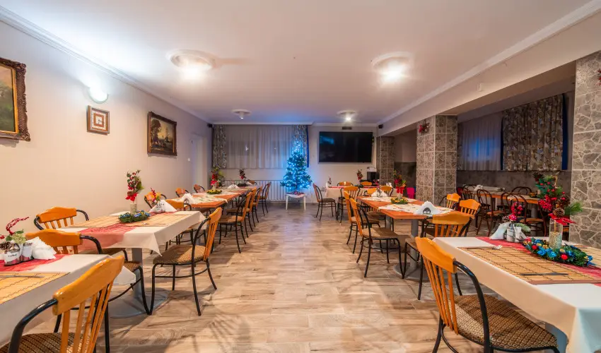 Mrvny Panzi Hajdszoboszl - Karcsony (min. 3 j)