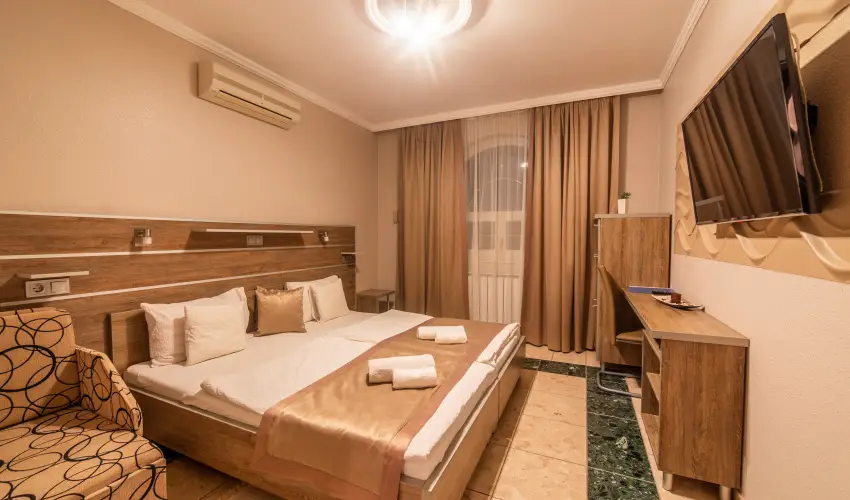 Mrvny Panzi Hajdszoboszl - Karcsony (min. 3 j)