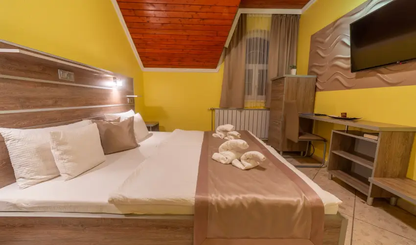 Mrvny Panzi Hajdszoboszl - Karcsony (min. 3 j)