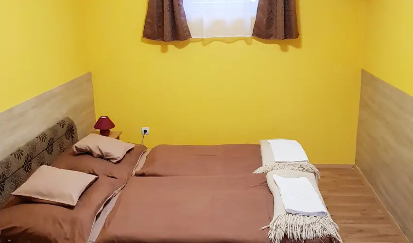 Mary Apartman Hajdszoboszl - Karcsony (min. 2 j)