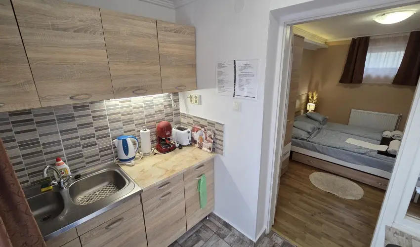 Mary Apartman Hajd�szoboszl� - Kar�csony (min. 3 �j)