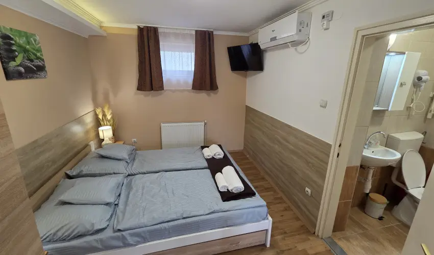 Mary Apartman Hajd�szoboszl� - Kar�csony (min. 3 �j)