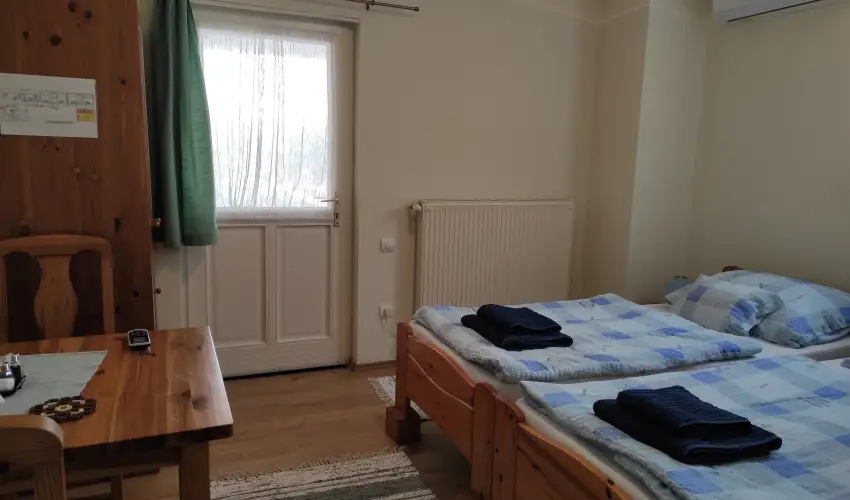 Montana Vendghz Balatonederics - Karcsony