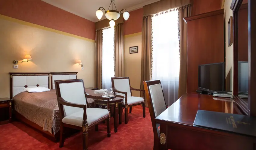 Nelson Hotel Hajd�szoboszl� - Kar�csony (min. 2 �j)
