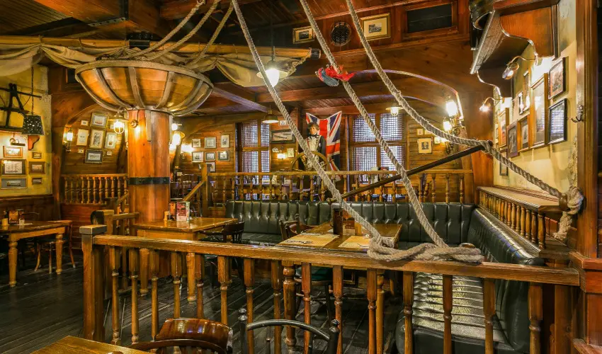 Nelson Hotel Hajd�szoboszl� - Kar�csony (min. 2 �j)