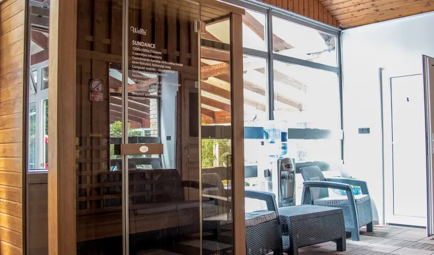 Nyerges Hotel Terml Monor - Karcsony