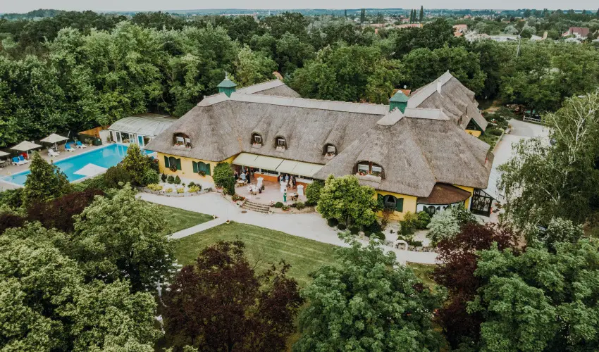 Nyerges Hotel Terml Monor - Karcsony