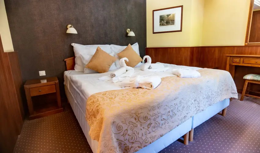 Nyerges Hotel Terml Monor - Karcsony