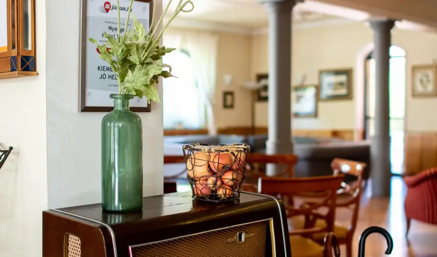 Nyerges Hotel Terml Monor - Karcsony