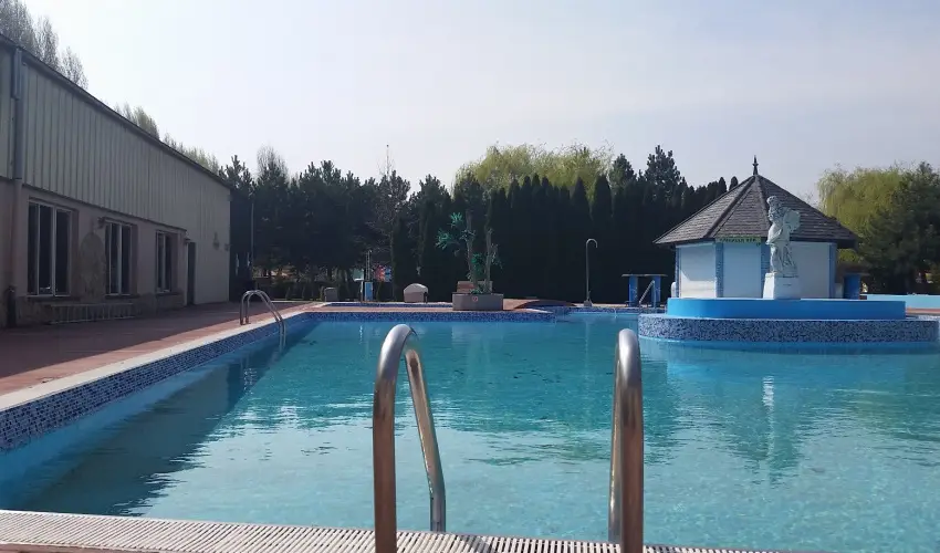 Oázis Wellness Panzió Szigetszentmiklós - Karácsony