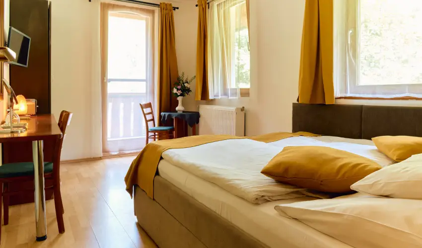 ko-Park Panzi Szarvask - Karcsony