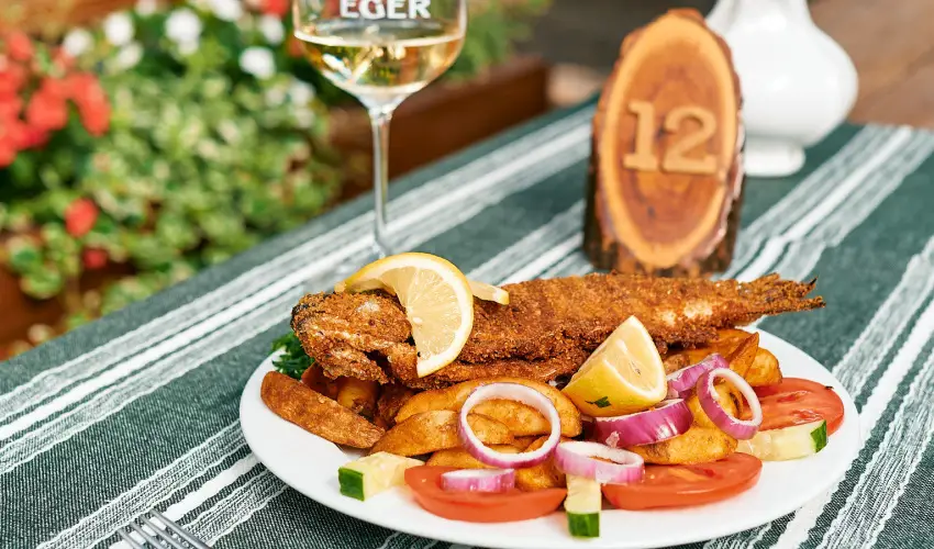 ko-Park Panzi Szarvask - Karcsony