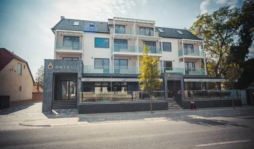 Onyx Luxury Srvr Srvr - Karcsony - teljes elrefizetssel