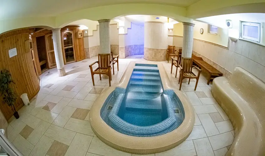 reg Miskolcz Hotel Miskolc - Karcsony