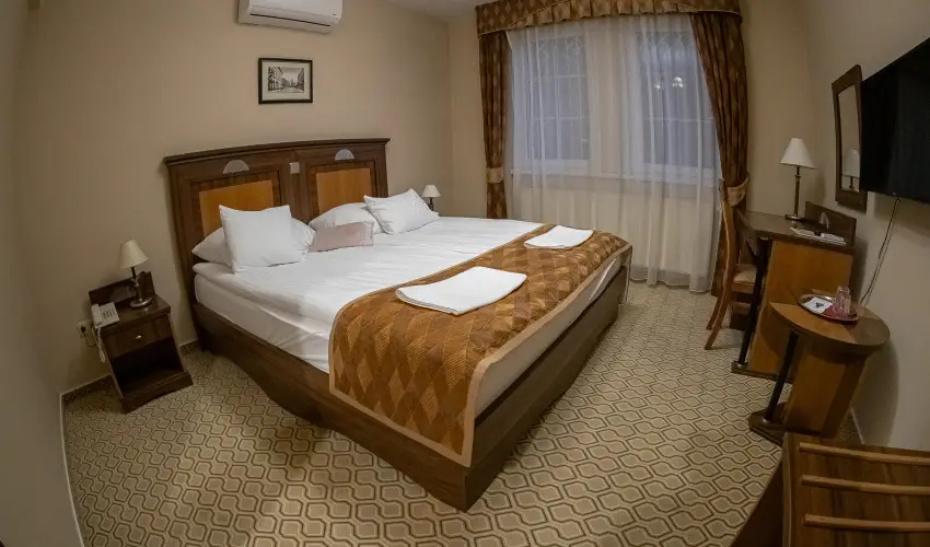 reg Miskolcz Hotel Miskolc - Karcsony