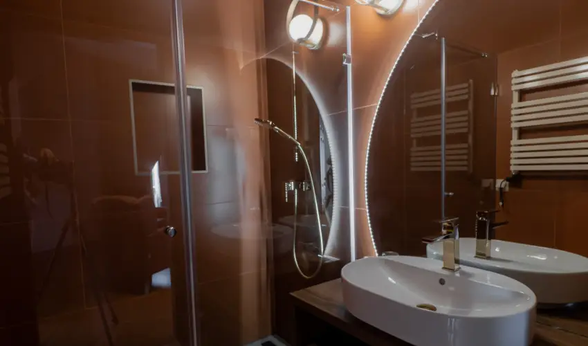 reg Halsz tterem s Fogad Tt - Karcsony