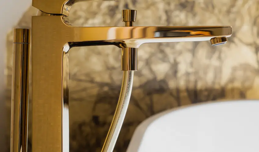 reg Halsz tterem s Fogad Tt - Karcsony