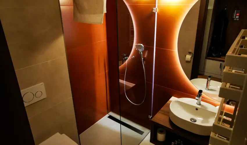 reg Halsz tterem s Fogad Tt - Karcsony