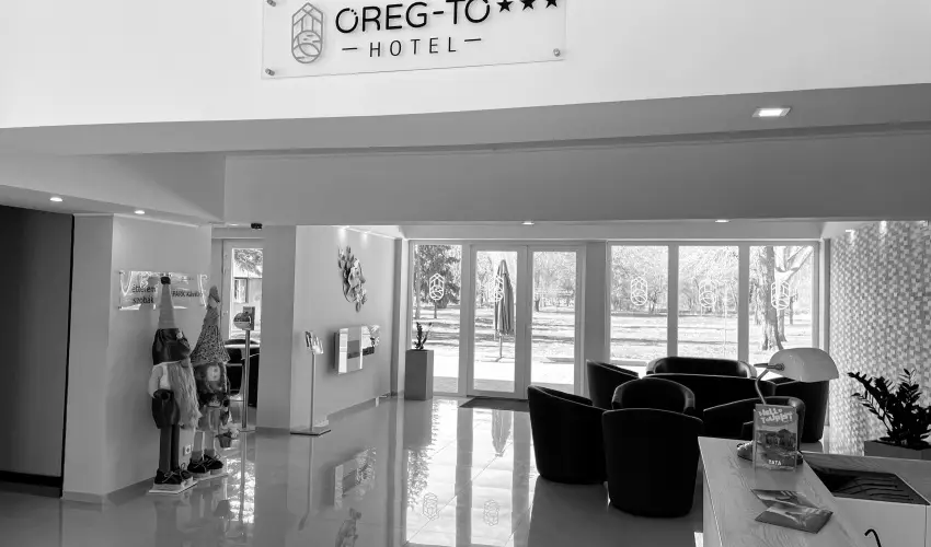 �reg-t� Hotel Tata - Kar�csony