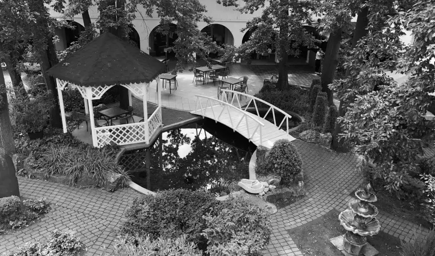 �reg-t� Hotel Tata - Kar�csony