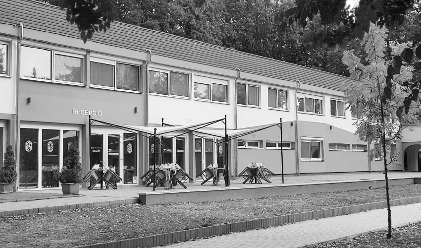 �reg-t� Hotel Tata - Kar�csony