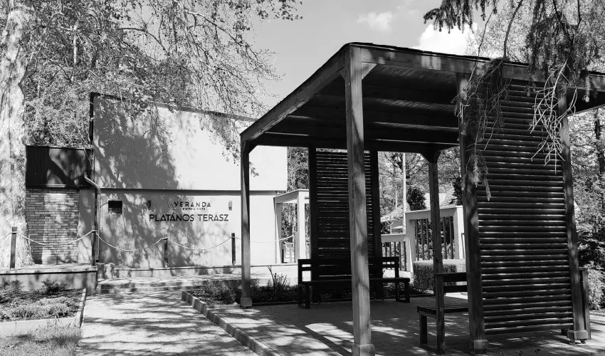 �reg-t� Hotel Tata - Kar�csony