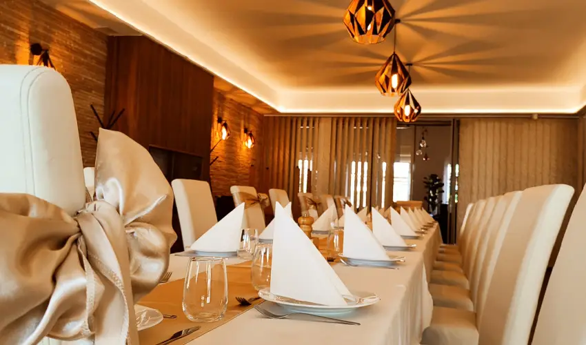 Öreg-tó Hotel Tata - Karácsony