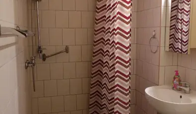 P�fr�ny Vend�gh�z Sz�lka