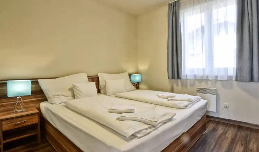 Pandora Zsry Apartmanok Mezkvesd - Karcsony