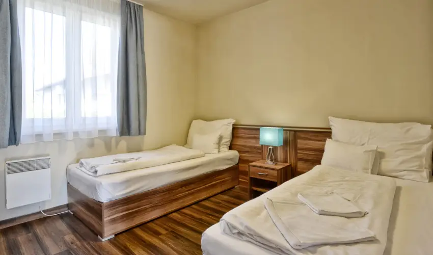 Pandora Zsry Apartmanok Mezkvesd - Karcsony