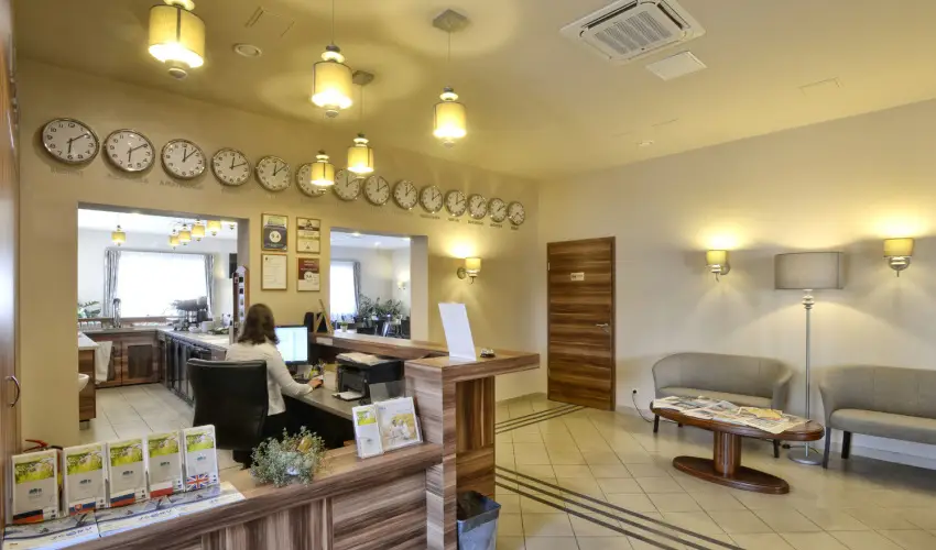 Pandora Zsry Apartmanok Mezkvesd - Karcsony