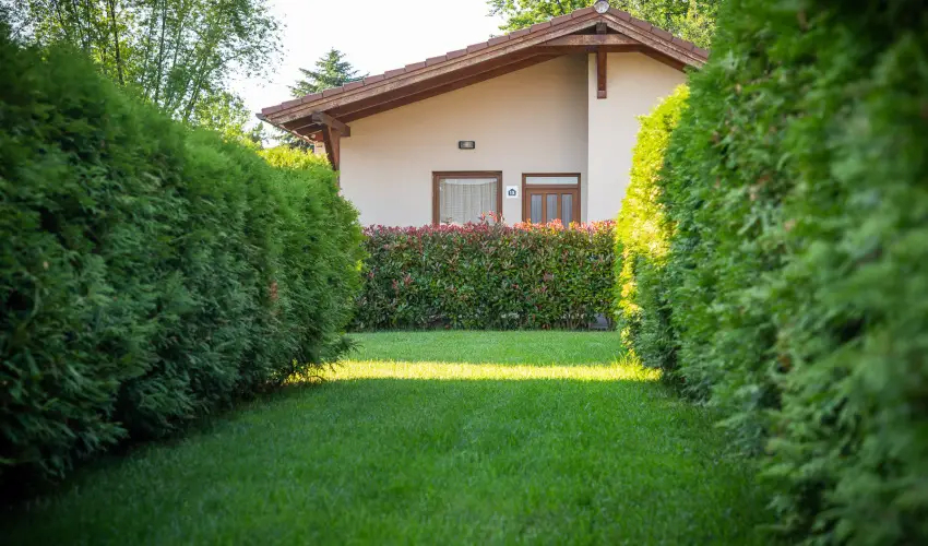 Pandora Zsry Apartmanok Mezkvesd - Karcsony