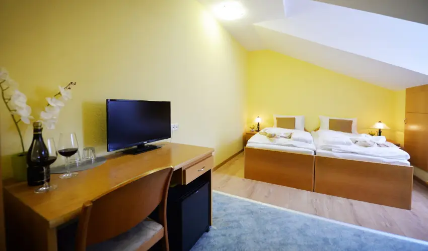 Panorma Hotel Noszvaj Noszvaj - Karcsony (min. 2 j)