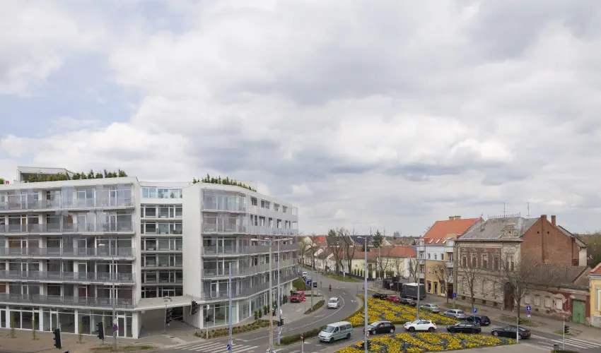 Prizs Garden Apartments Debrecen - Karcsony
