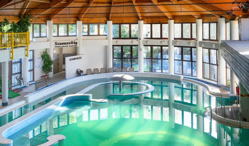Park Inn by Radisson Zalakaros Resort & Spa Zalakaros - Meghitt kar�csony (min. 3 �j)