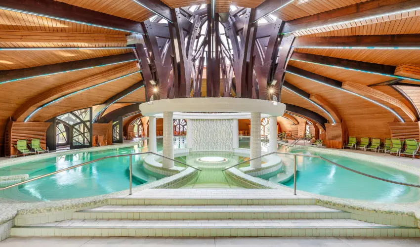 Park Inn by Radisson Zalakaros Resort & Spa Zalakaros - Meghitt kar�csony (min. 3 �j)